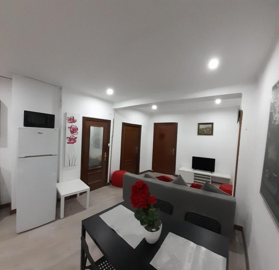 Madrid San Diego Apartment Exterior photo